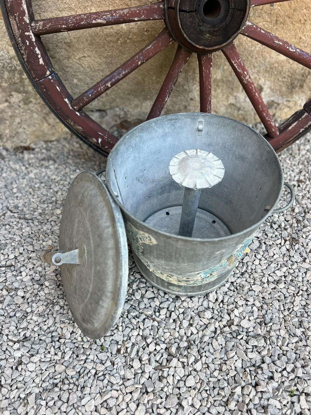 Vintage French Galvanised Zinc Lessiveuse, Lidded Wash Boiler